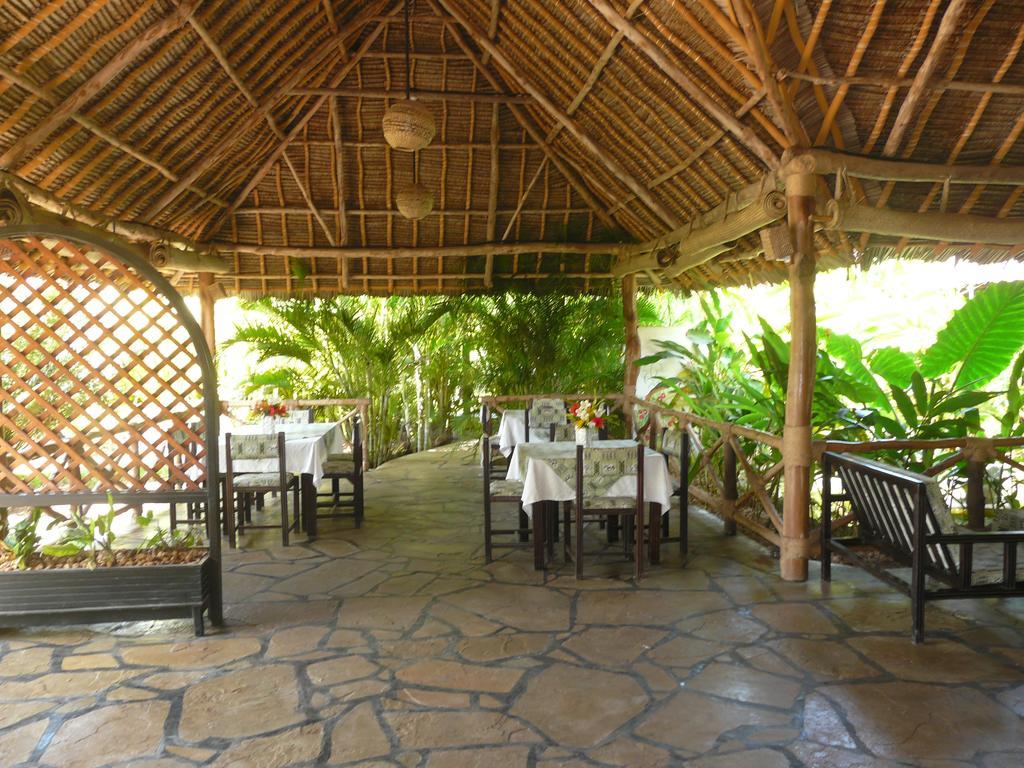 African Dream Cottages - Diani Beach Exteriör bild