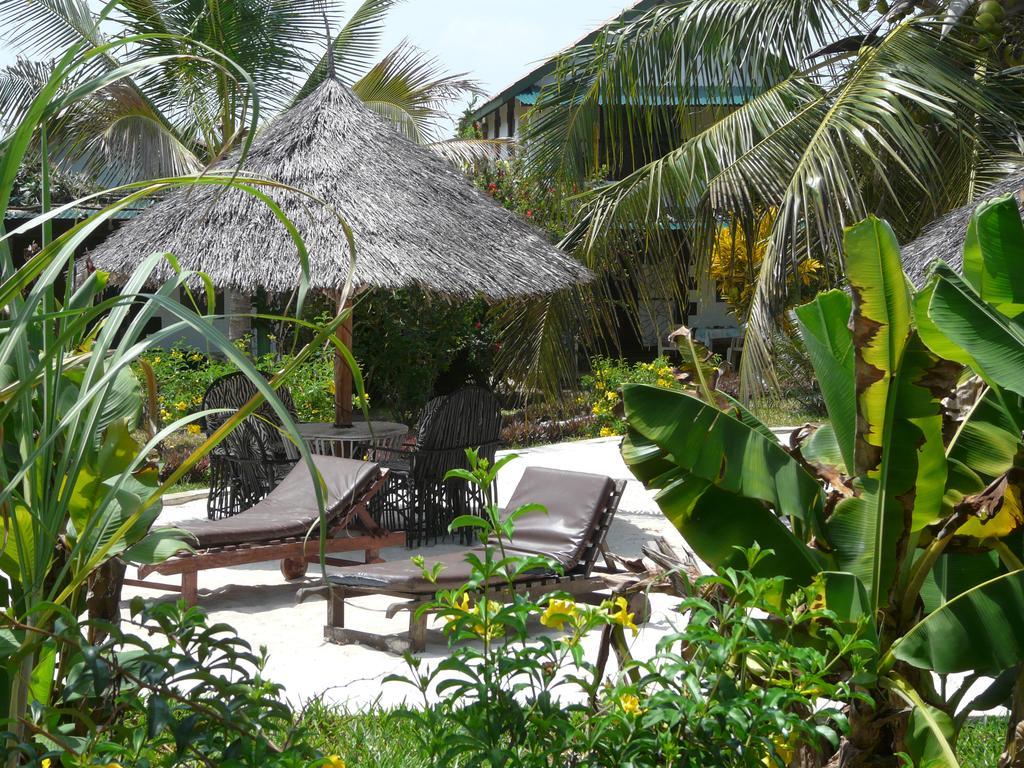 African Dream Cottages - Diani Beach Exteriör bild