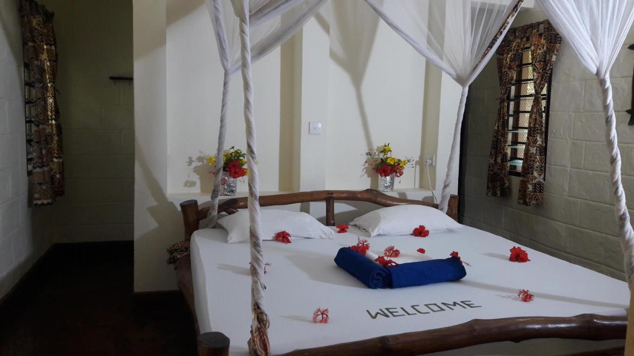 African Dream Cottages - Diani Beach Exteriör bild